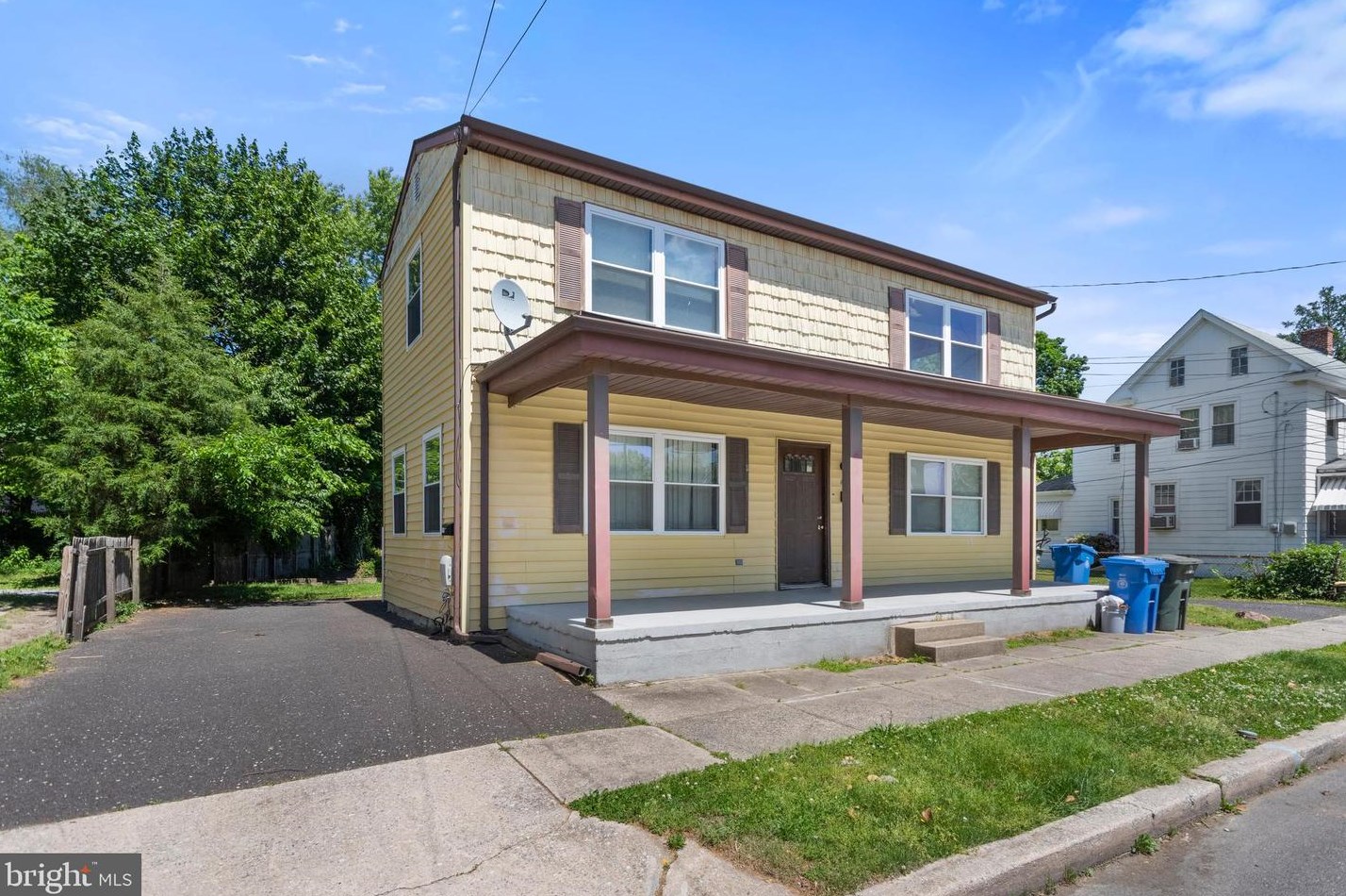 48 State St, Aura NJ  08028-1906 exterior