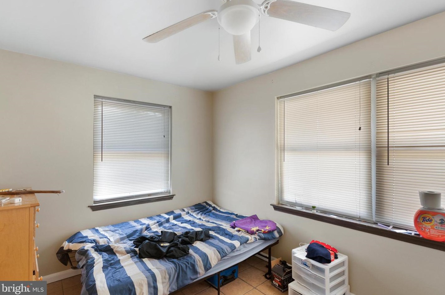 48 State St, Aura NJ  08028-1926 exterior