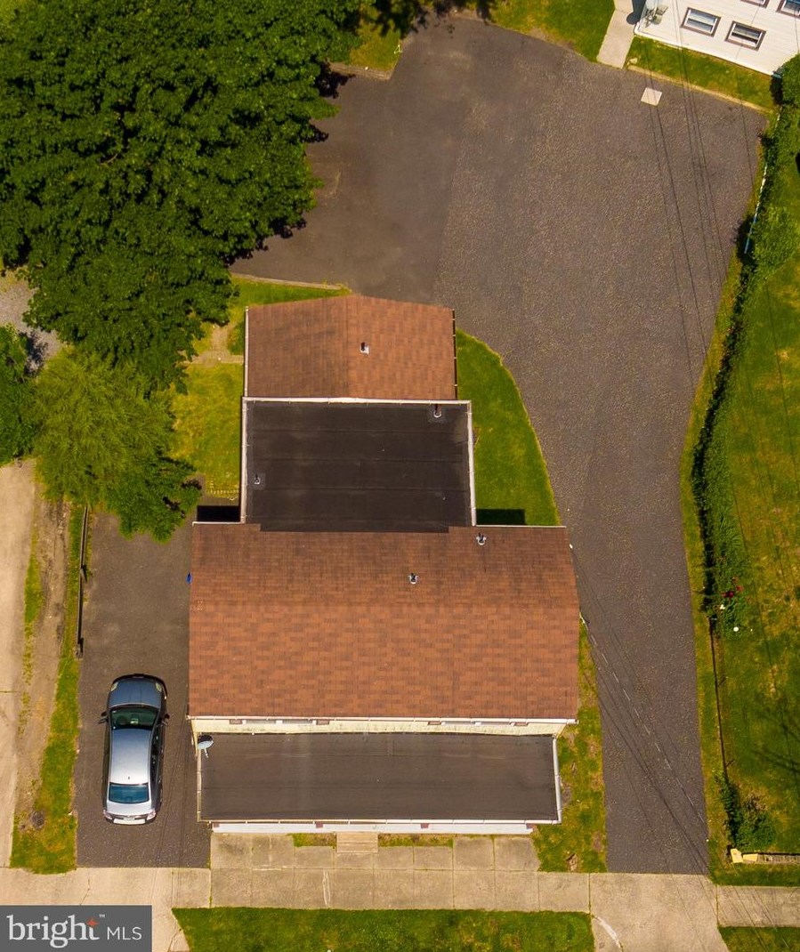 48 State St, Aura NJ  08028-1926 exterior