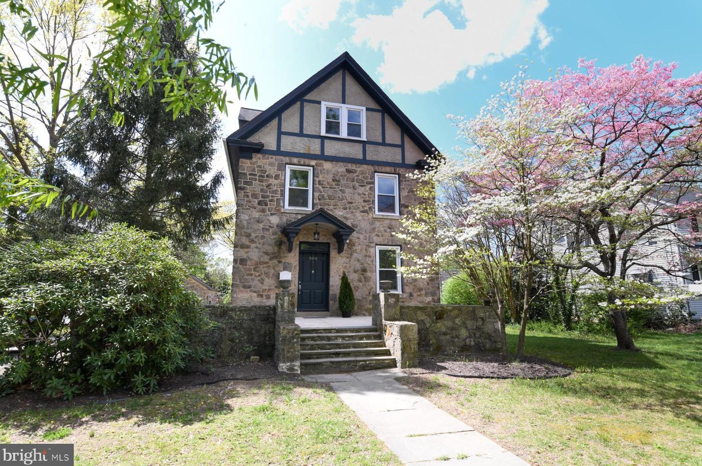 304 W Mantua Ave, Wenonah, NJ 08090