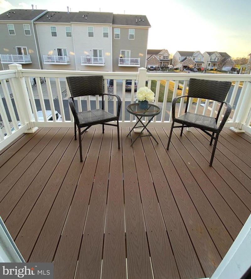 462 Palace Dr, Aura NJ  08028-3445 exterior