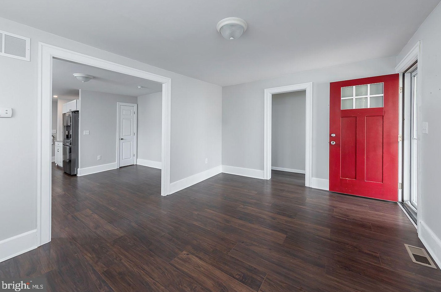 41 N Fernwood Ave, Pitman, NJ 08071