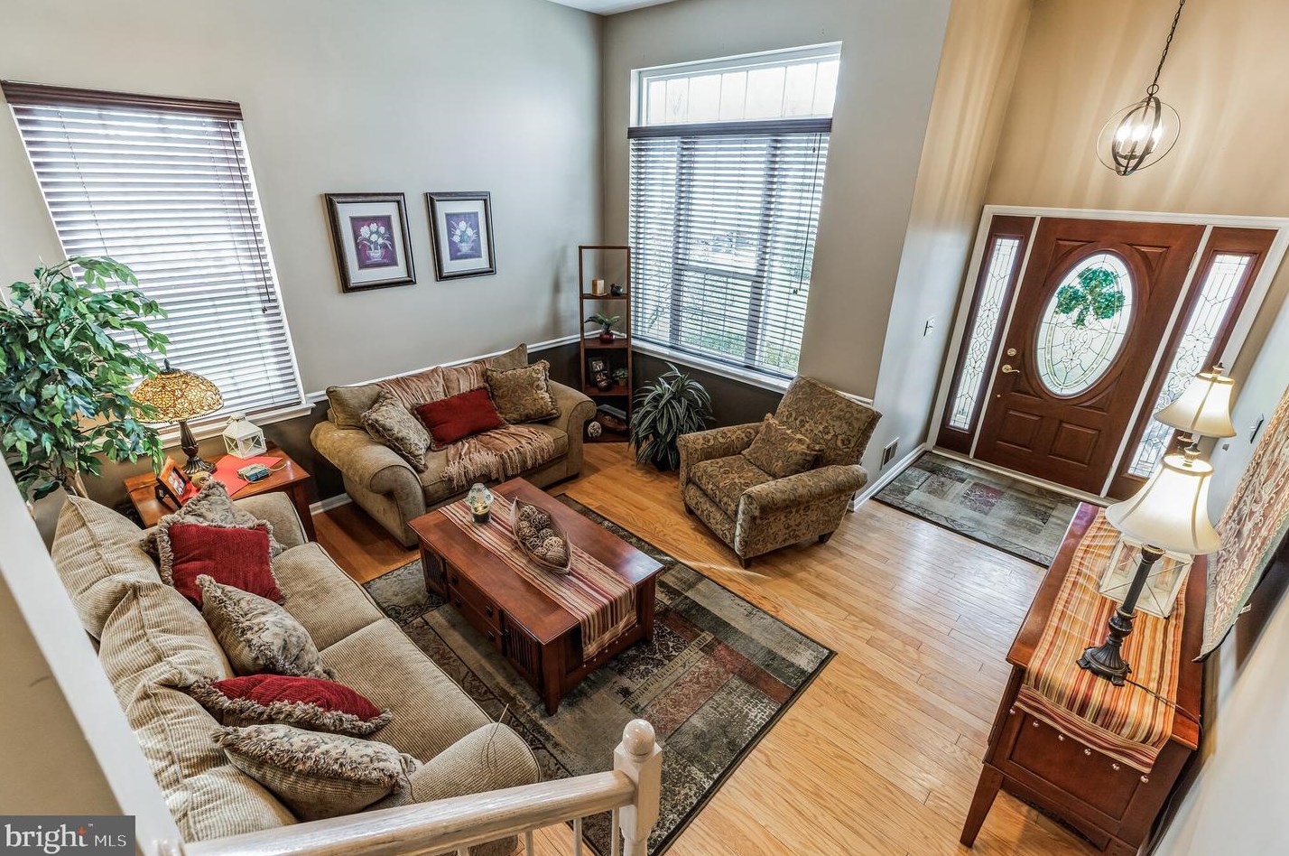 14 Tether Cir, West Deptford, NJ 08096