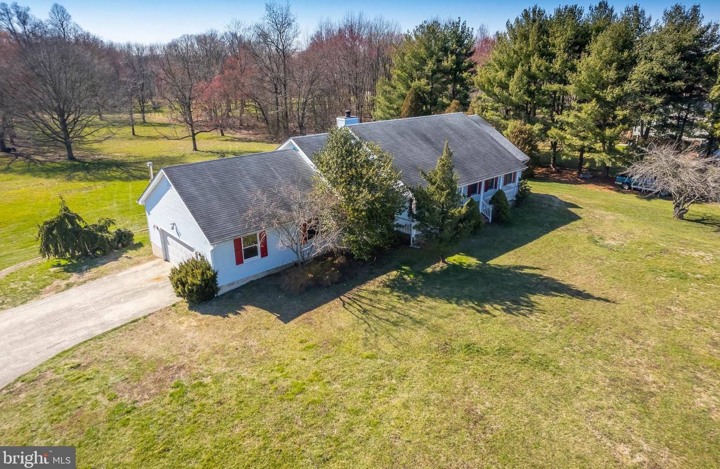 366 Asbury Station Rd, Logan Township, NJ 08085