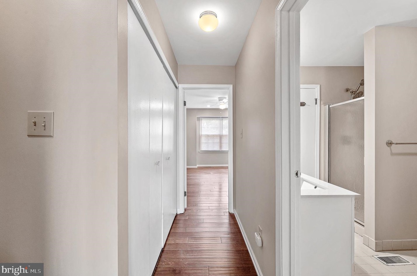 23 Winterberry Ct, Aura NJ  08028-2802 exterior