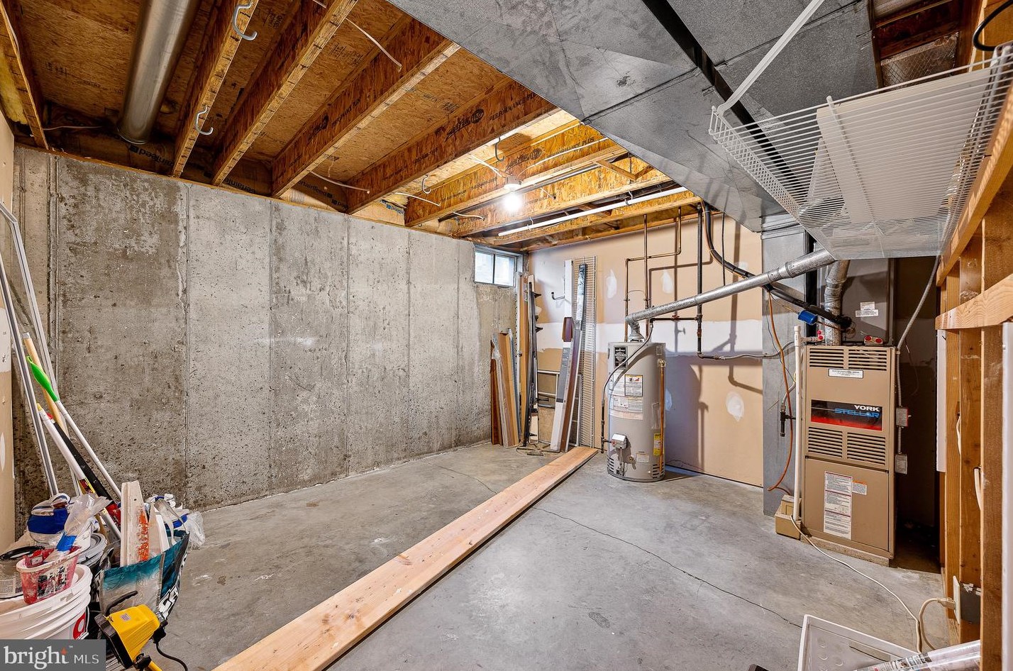 23 Winterberry Ct, Aura NJ  08028-2802 exterior