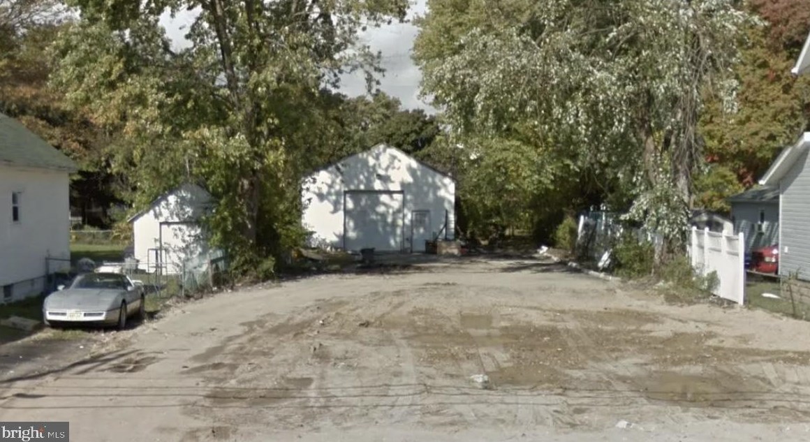 405 W Broad St, West Deptford, NJ 08066