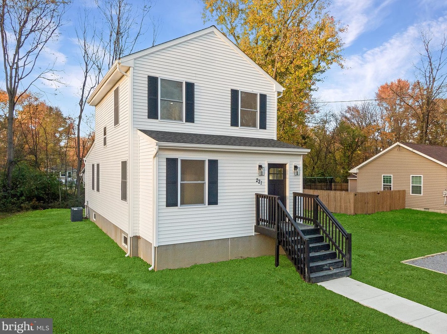 221 Truman Ave, Aura NJ  08028-3394 exterior