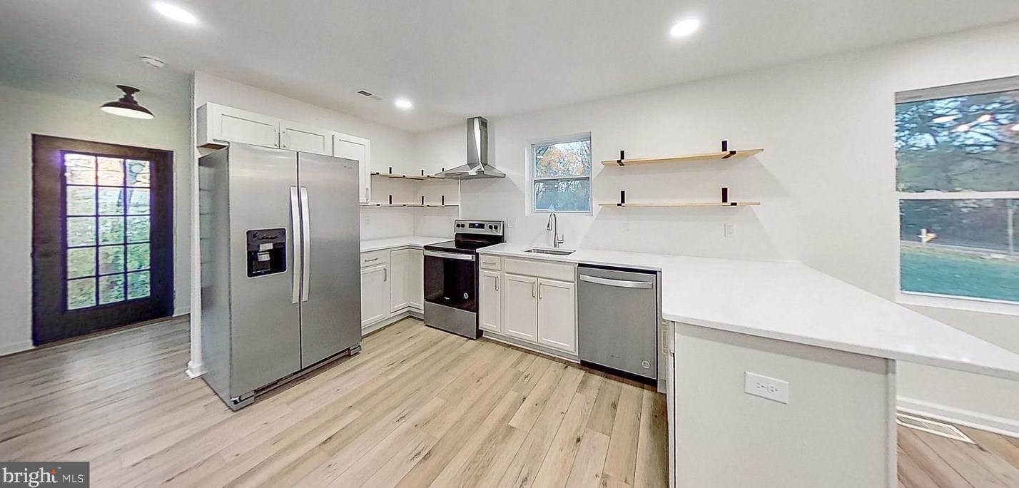 221 Truman Ave, Aura NJ  08028-3394 exterior