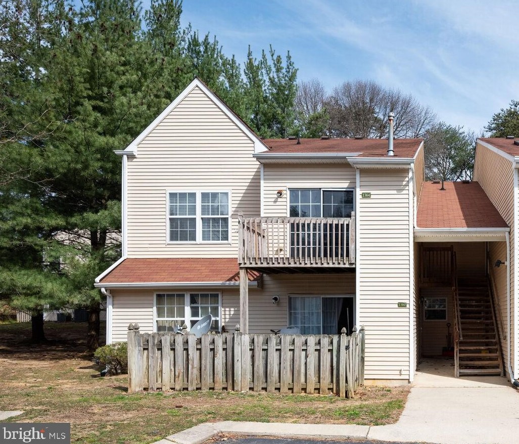 1364 Tristram Cir, West Deptford, NJ 08051