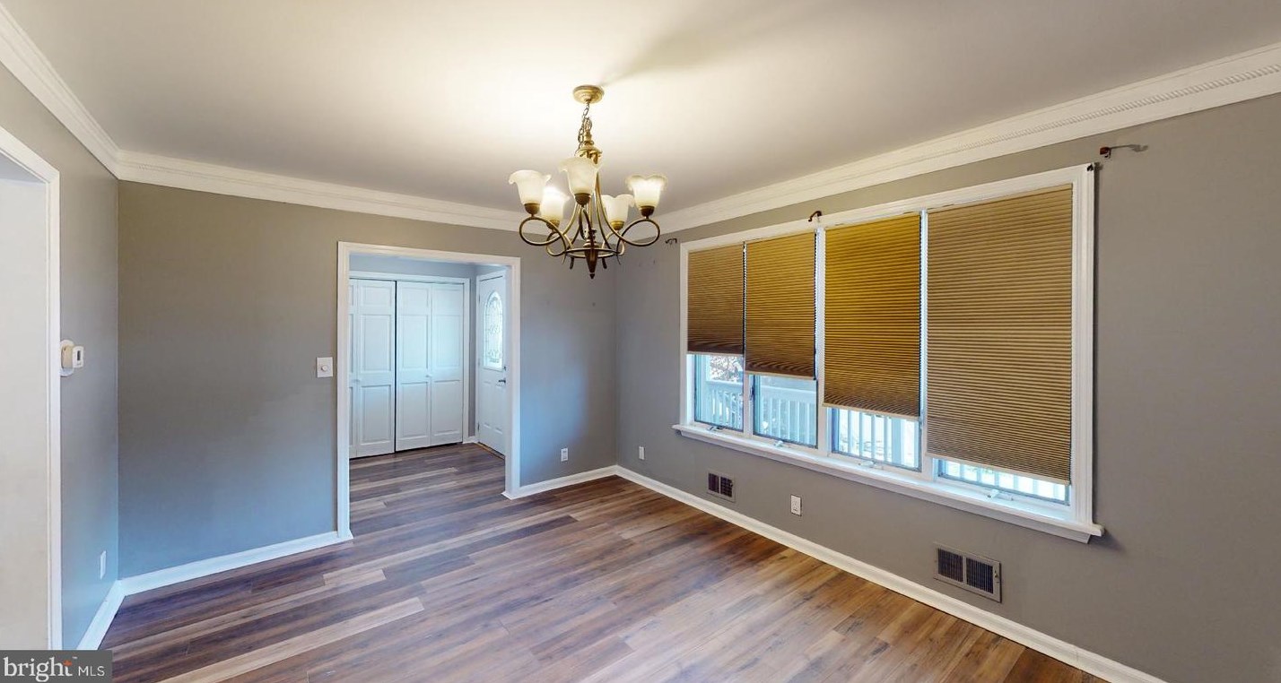 14 Brentwood Ave, Pitman NJ  08071-1205 exterior