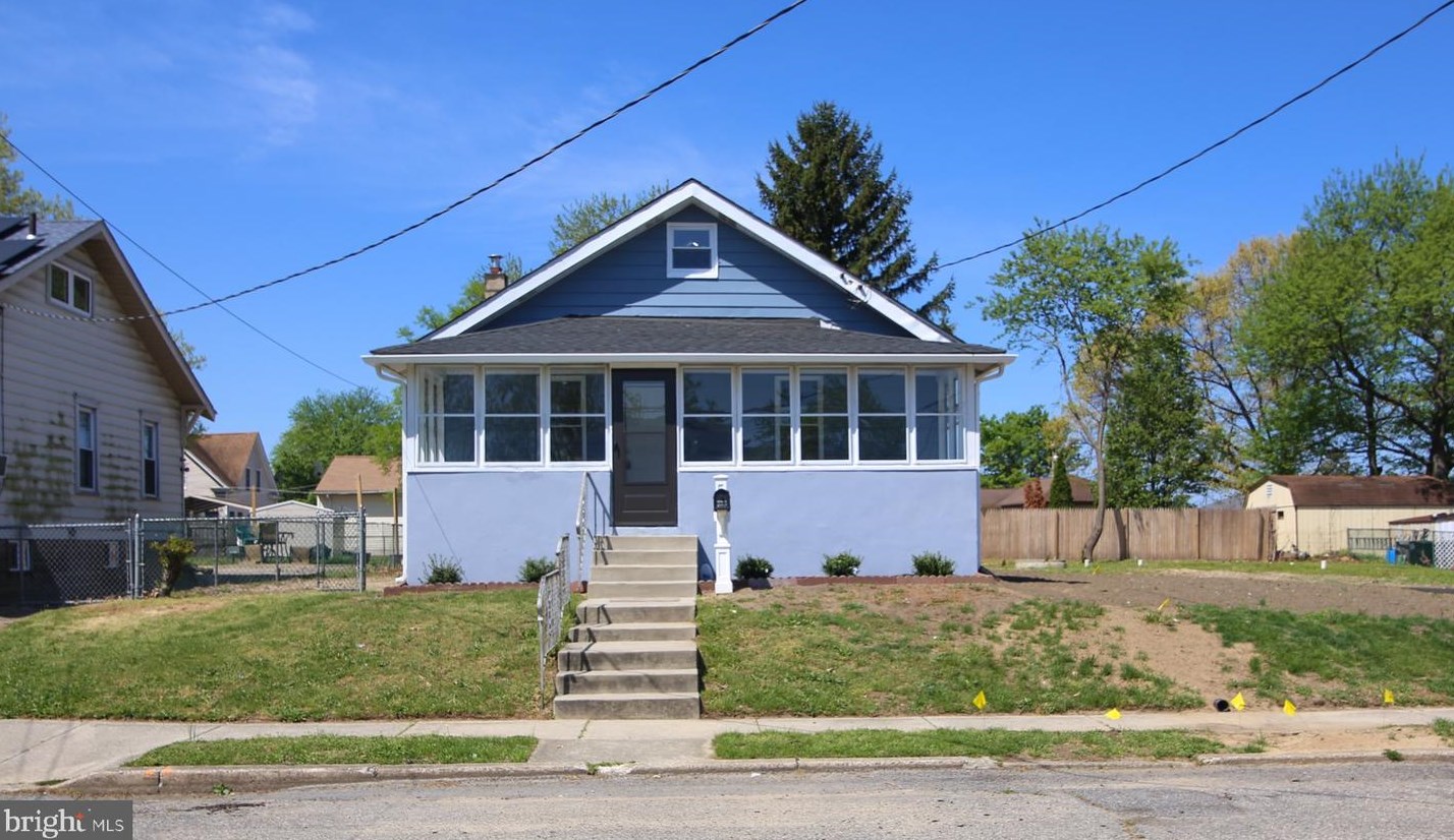 126 Billings Ave, West Deptford, NJ 08066