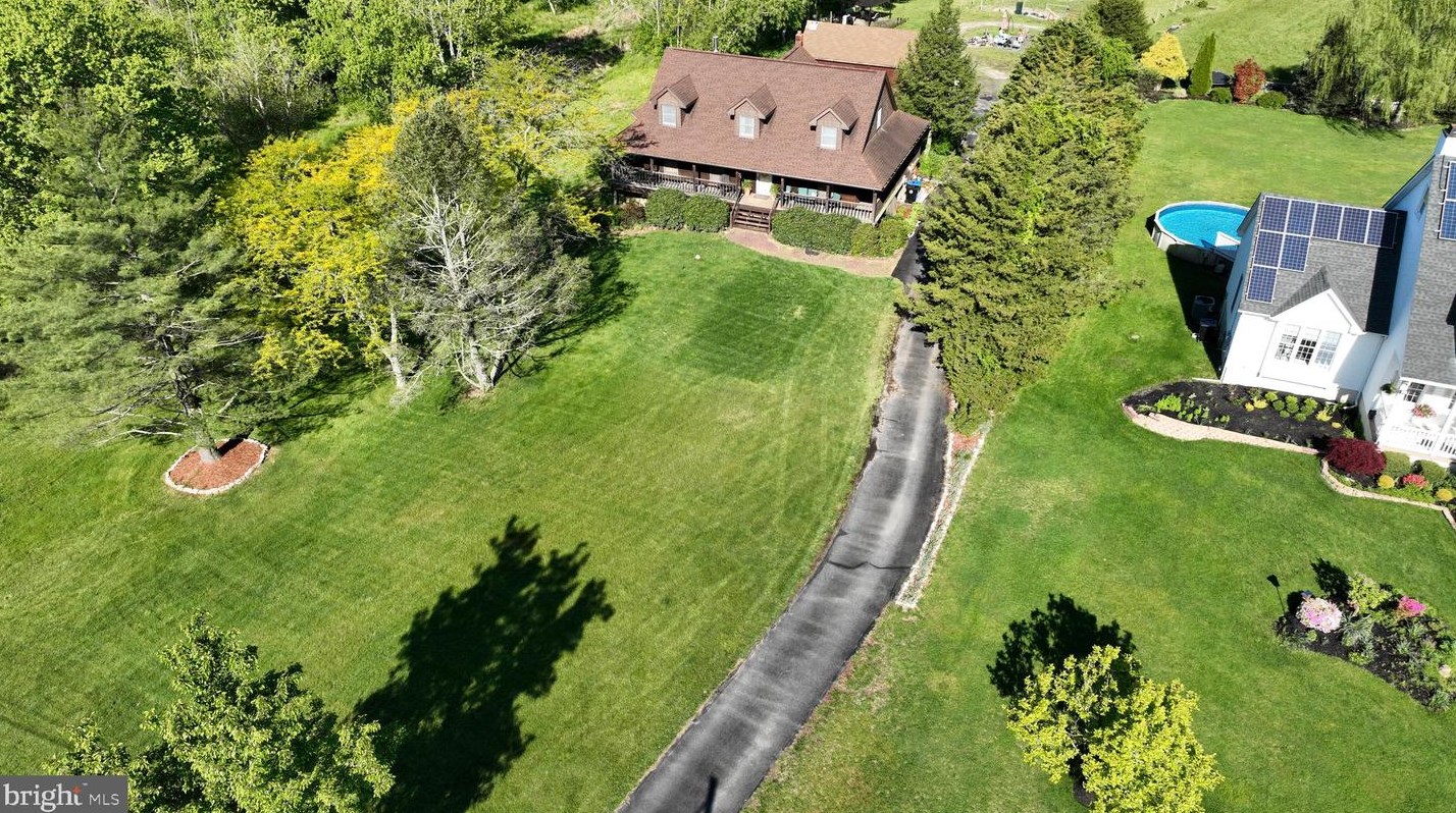 649 Tomlin Station Rd, Harrison Township, NJ 08062