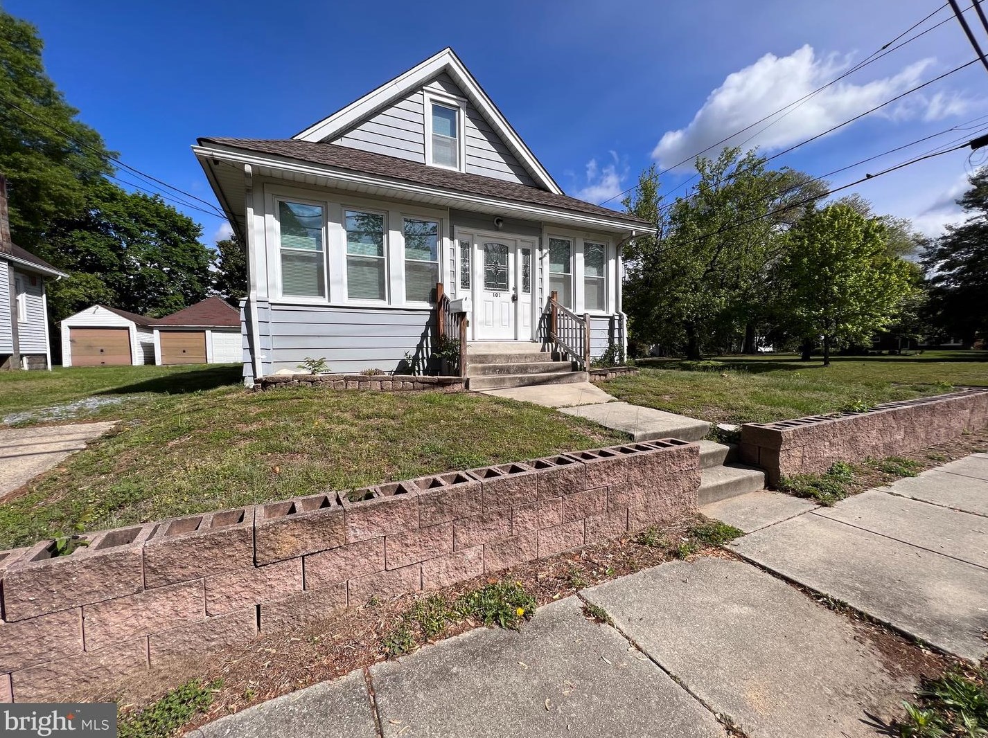 101 Stanley Ave, West Deptford, NJ 08093