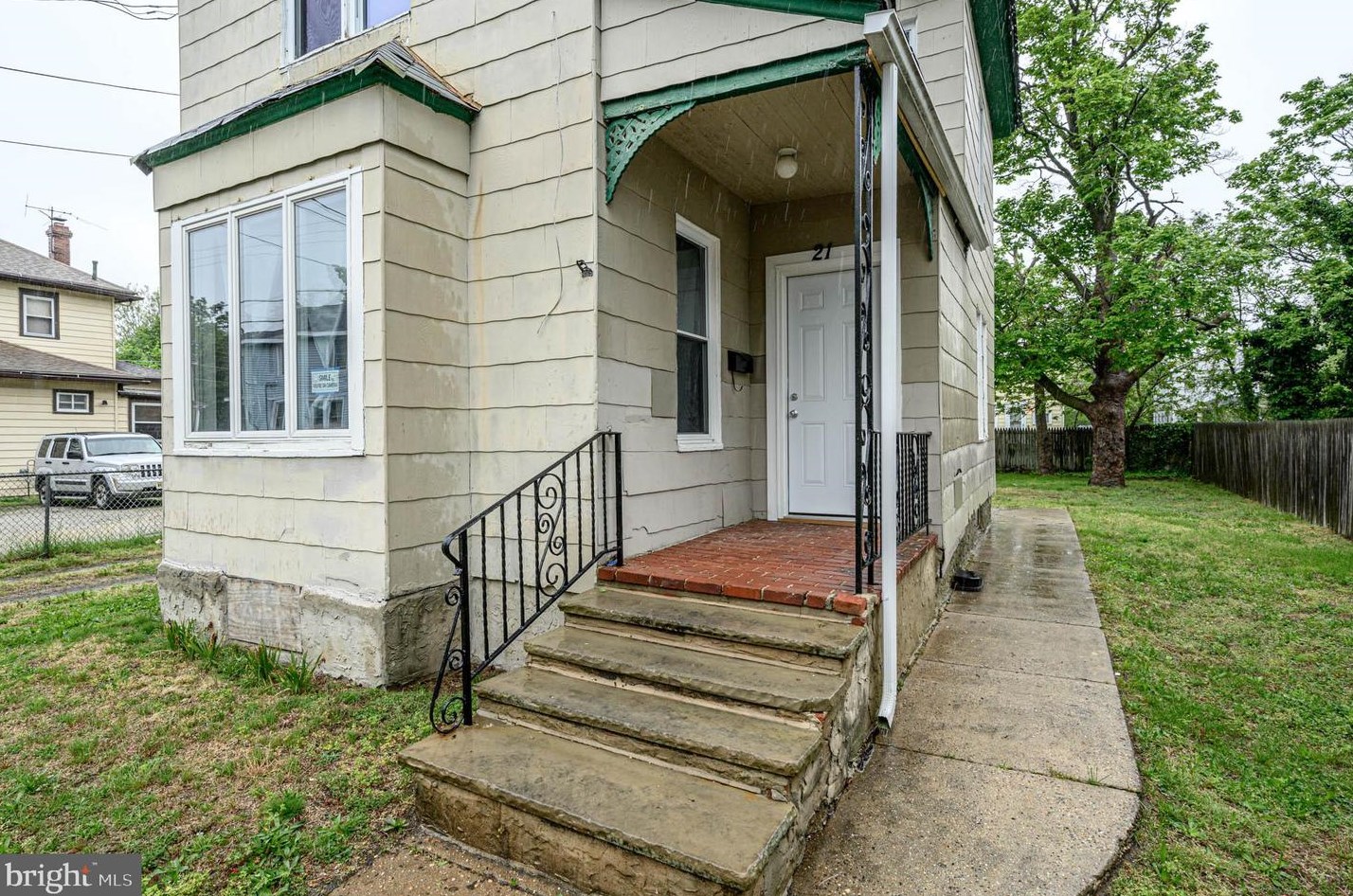 21 W Adams St, West Deptford, NJ 08066