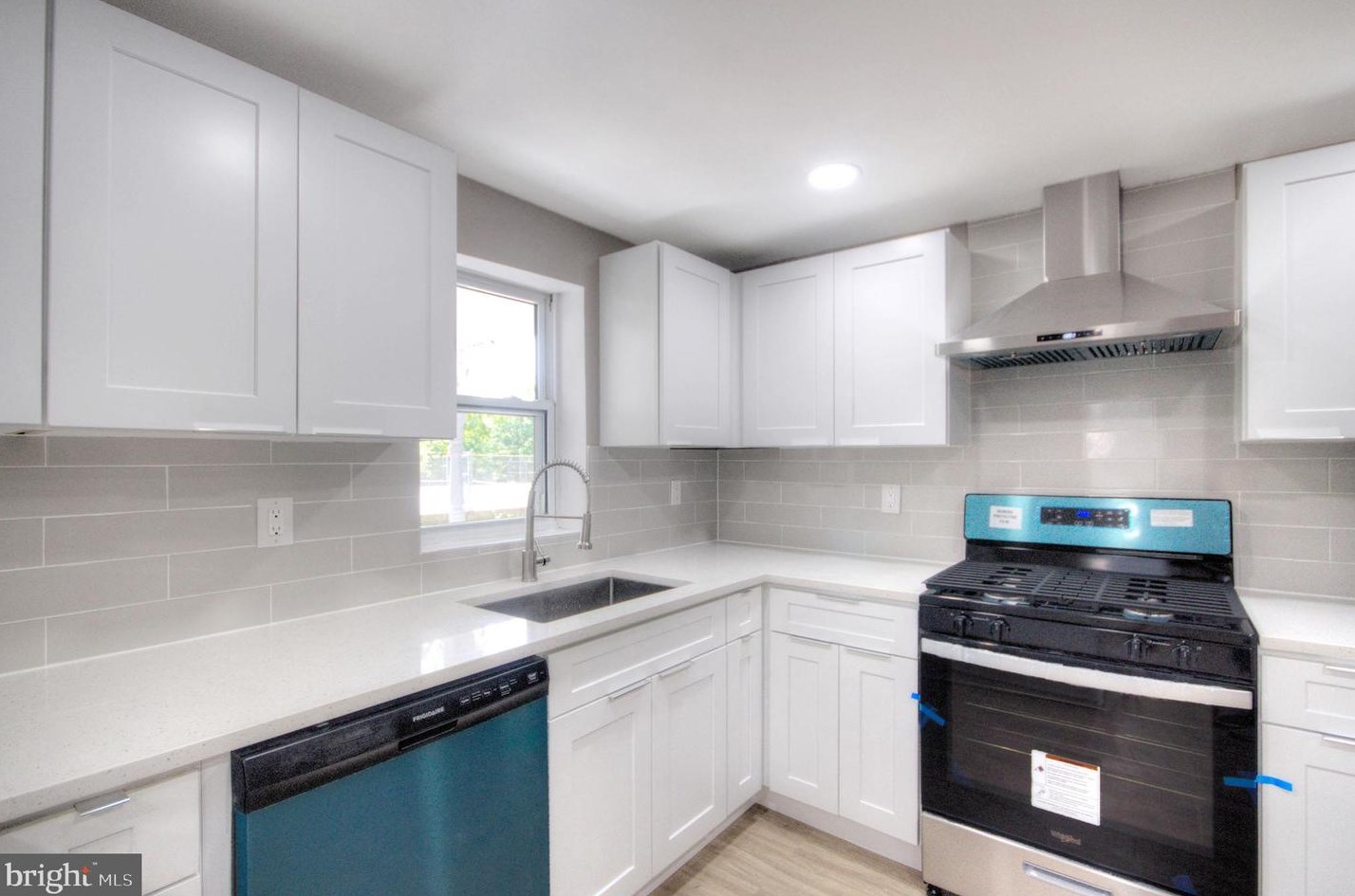 202 Ave, Pitman NJ  08071-1342 exterior