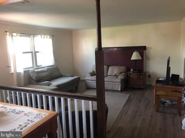 340 Overbrook Ave, Aura, NJ 08028-2030