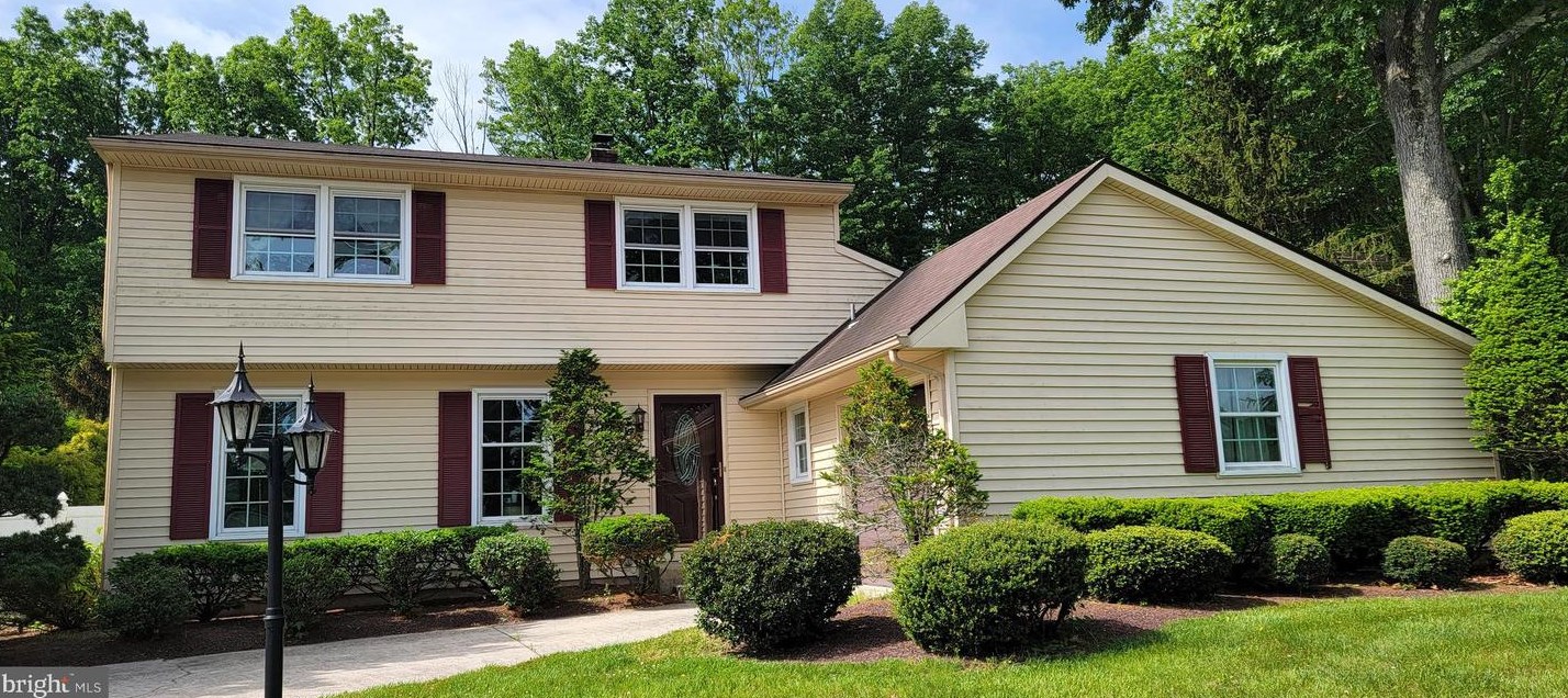 70 Princess Ct, Blenheim, NJ 08012