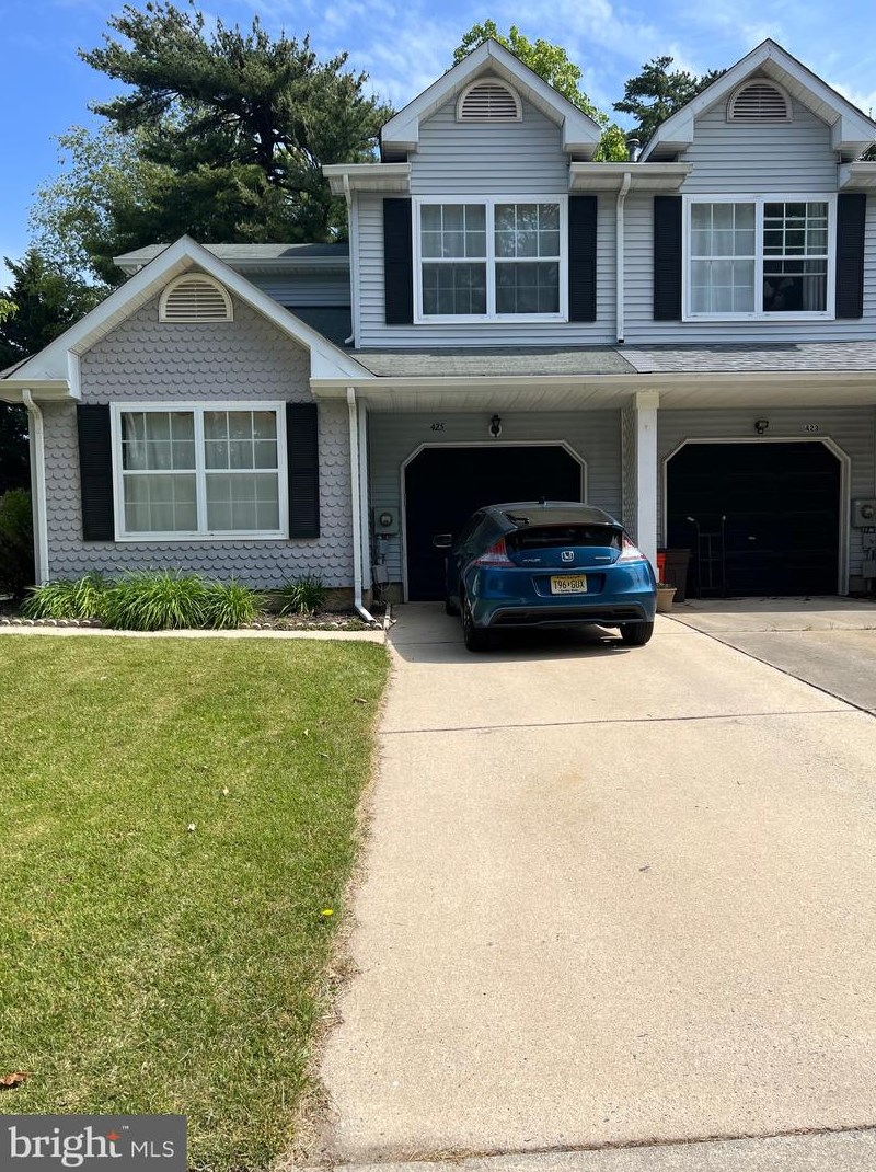 425 Amesbury Pl, Aura, NJ 08028-3007