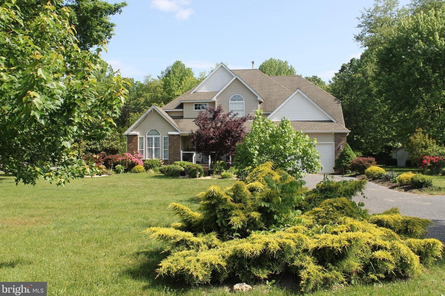 424 Stanger Ave, Aura, NJ 08028-3370