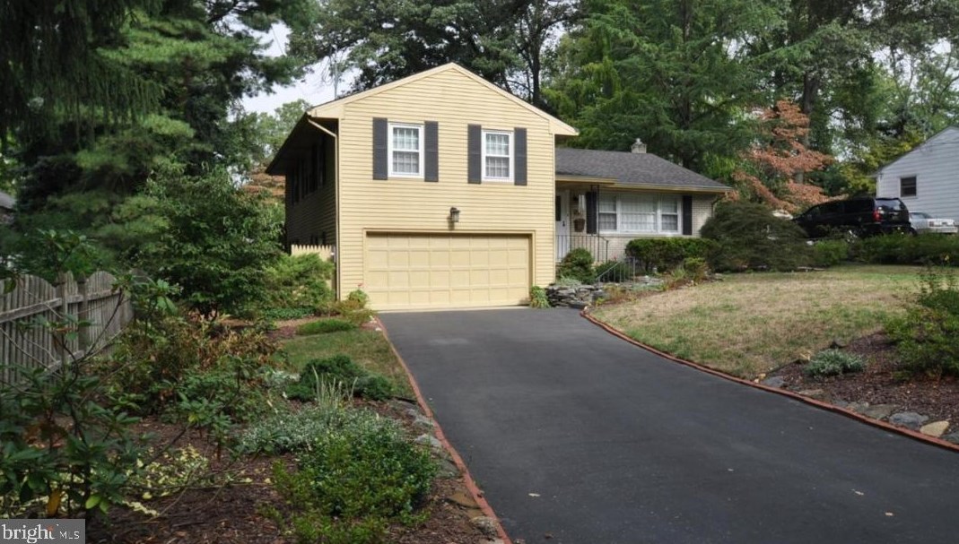 528 Mckinley Ave, Pitman, NJ 08071