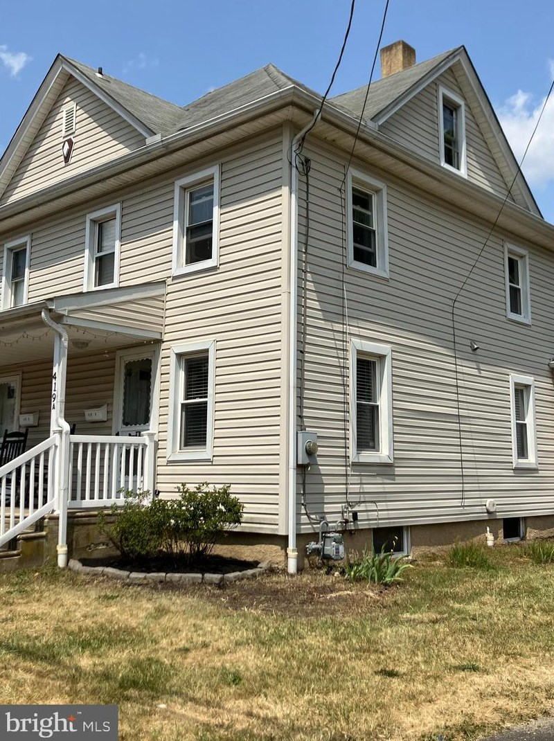 419 N Broad St #a, Clayton, NJ 08312