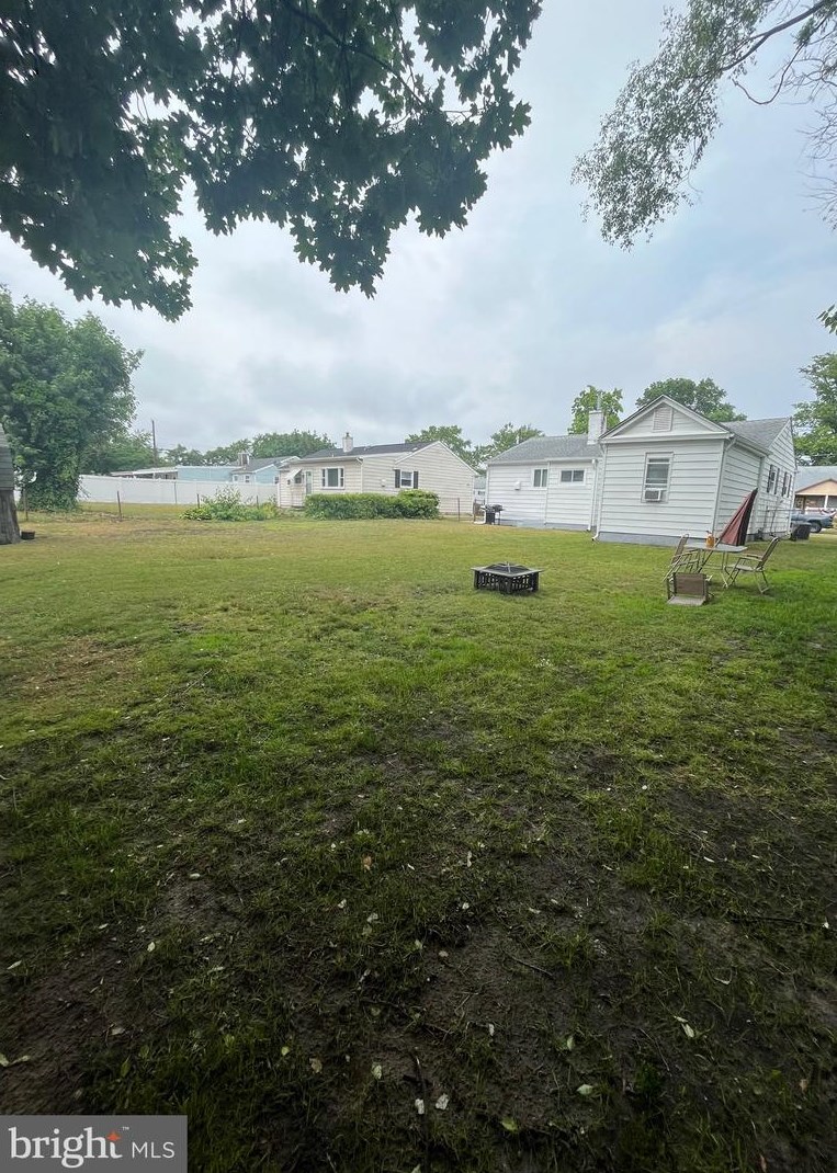 105 Wright Ave, Aura NJ  08028-2039 exterior