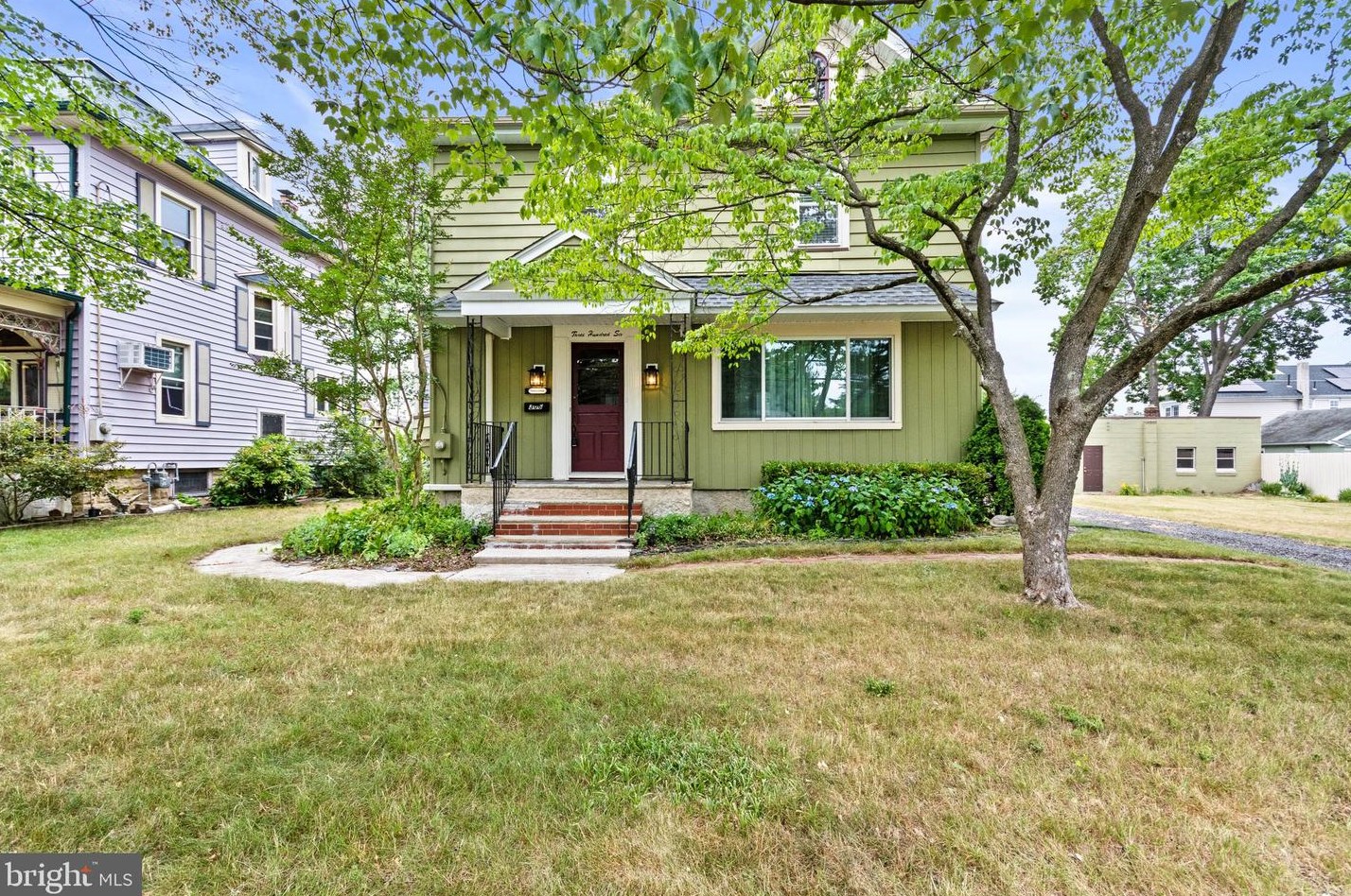 306 E Holly Ave, Pitman, NJ 08071