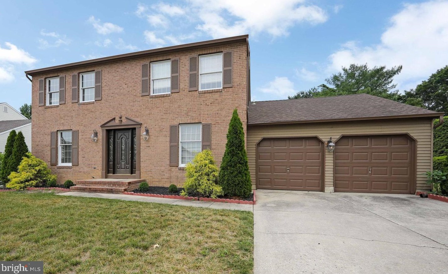 9 Green Acre Way, Aura, NJ 08028-2704