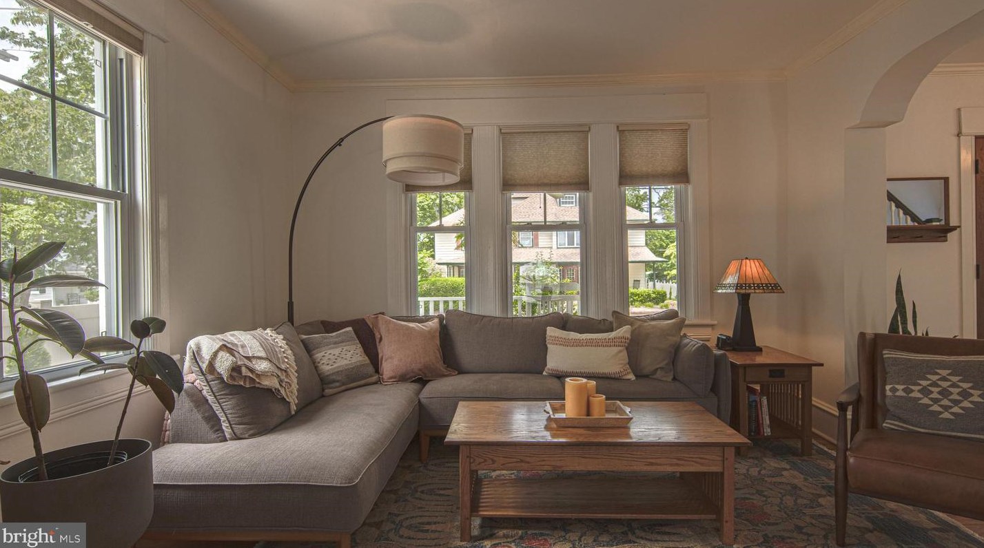 219 Crafton Ave, Pitman NJ  08071-1601 exterior