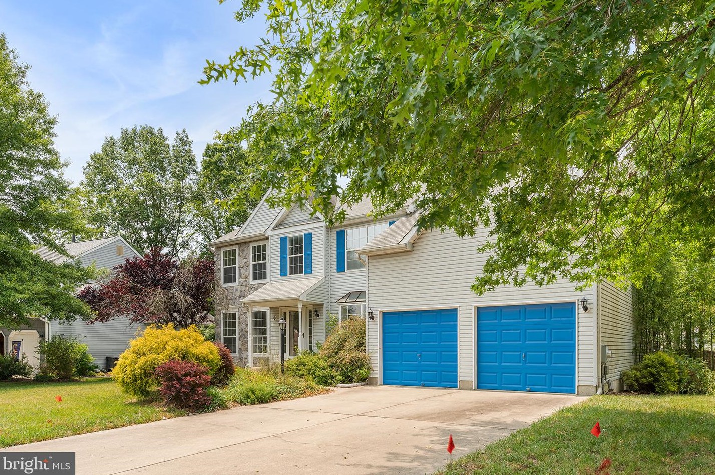 102 Treeline Dr, West Deptford, NJ 08096