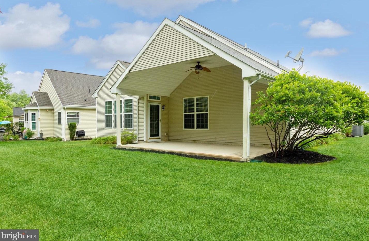 16 Danbury Rd, Auburn, NJ 08085