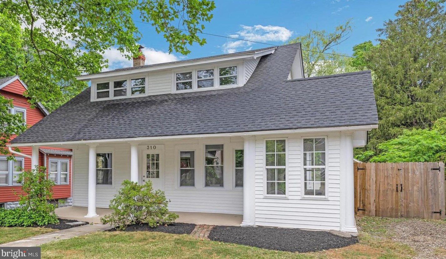 310 Mckinley Ave, Pitman, NJ 08071