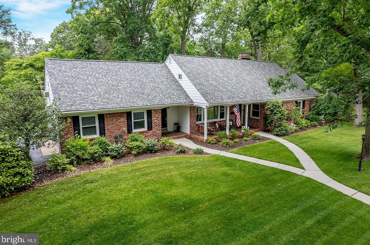 8 Madison Ave, Pitman, NJ 08071