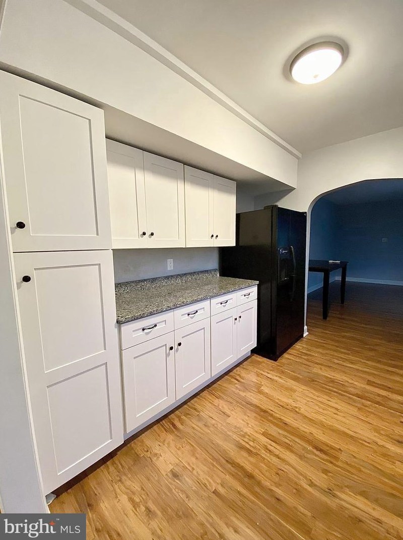 67 Main St #a, West Deptford, NJ 08051