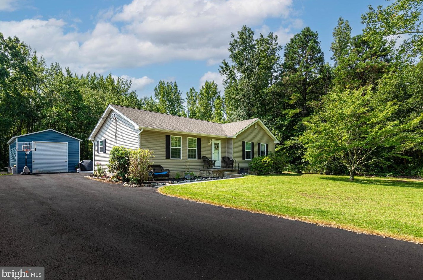 104 Stanger Ave, Aura, NJ 08028-3403