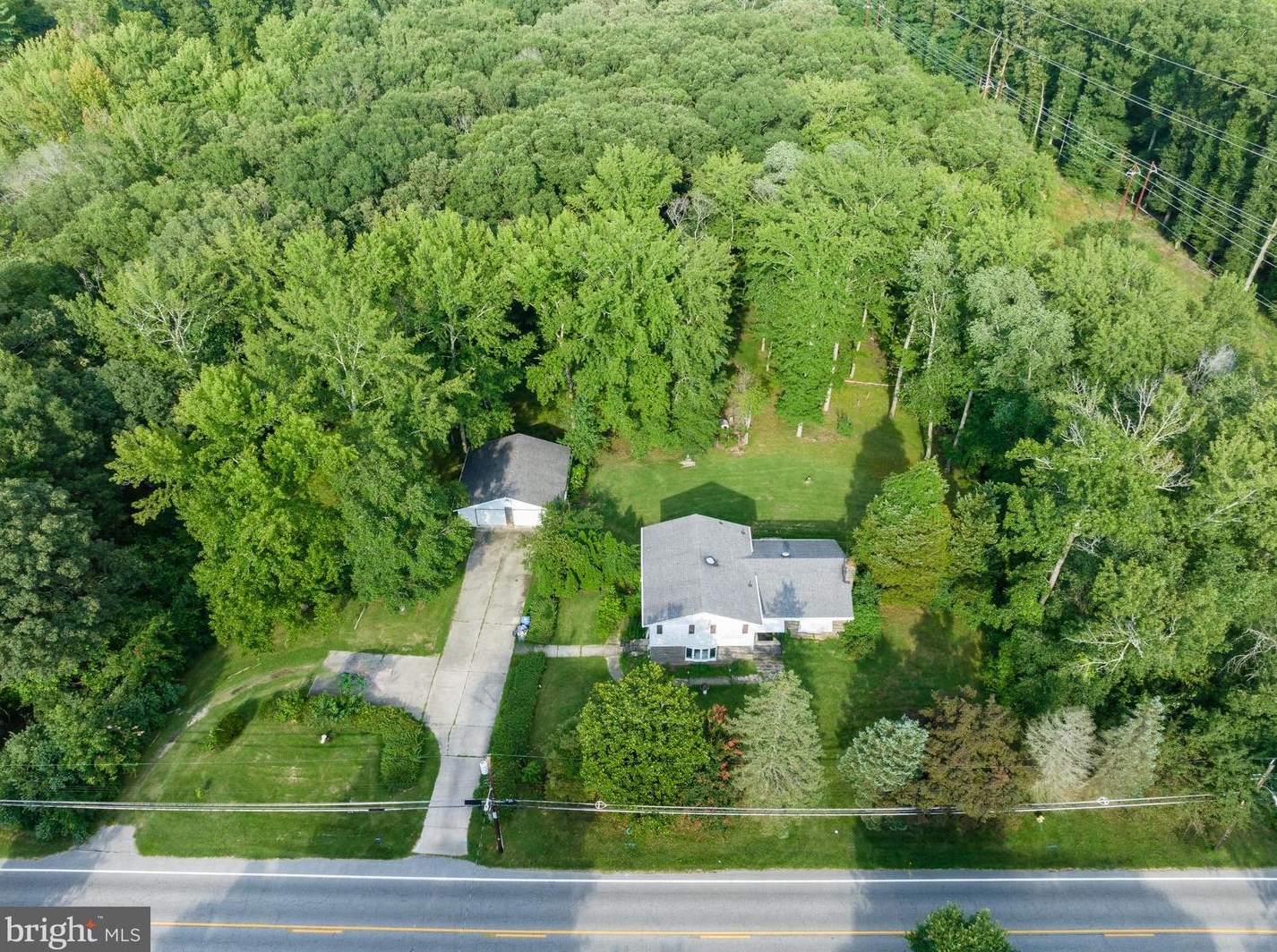 810 Academy St, Aura NJ  08028-8306 exterior