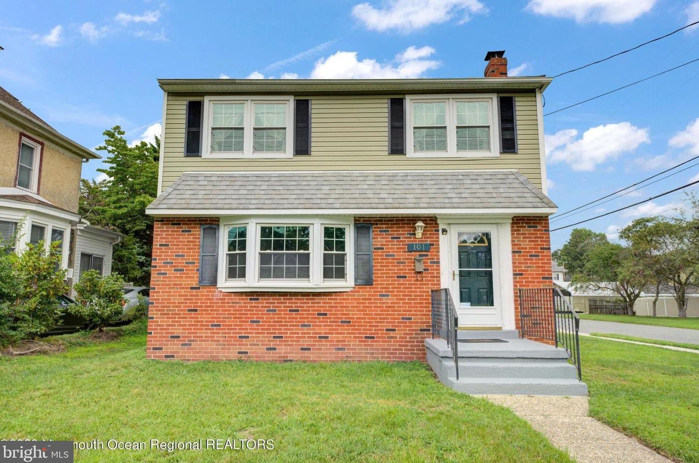 101 Franklin Rd, Aura, NJ 08028-2121