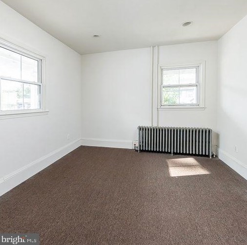 142 High St, Aura NJ 08028-2548 exterior