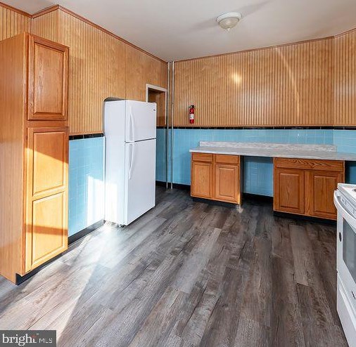 142 High St, Aura NJ 08028-2548 exterior