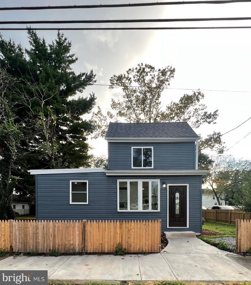 1000 N Commerce St, West Deptford, NJ 08066