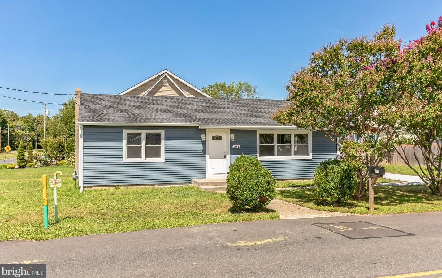 251 Stanger Ave, Aura, NJ 08028-3446