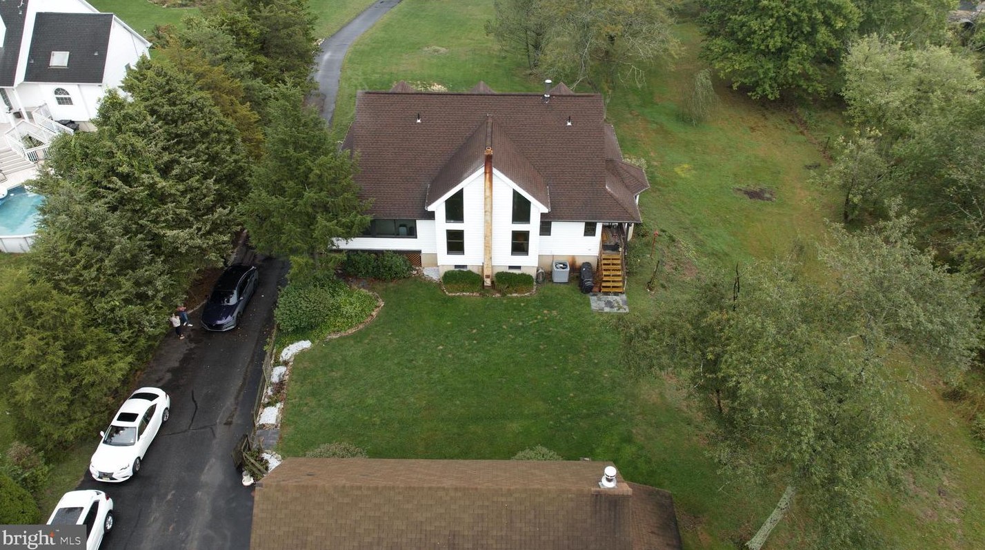 649 Tomlin Station Rd, Harrison Township, NJ 08062