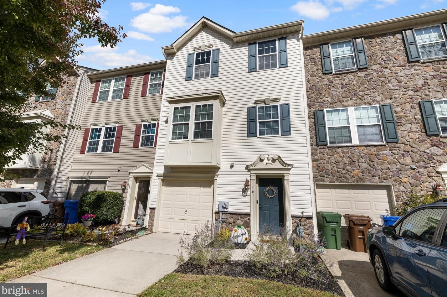 19 Shoemaker Dr, Auburn, NJ 08085