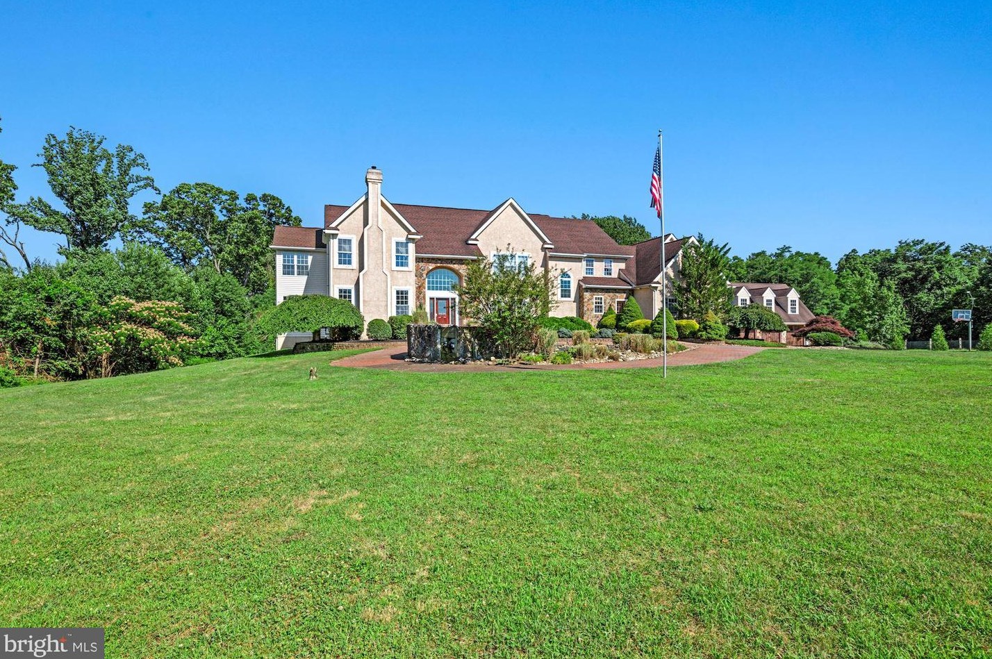 338 Russell Mill Rd, Auburn, NJ 08085