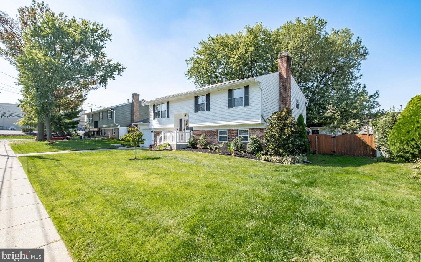 109 Central Ave, West Deptford, NJ 08097