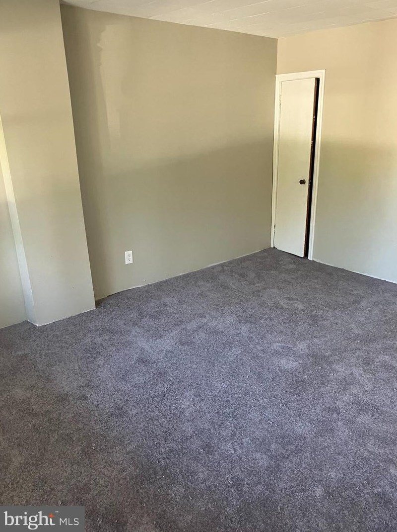 116 S Warner St #1st Floor, West Deptford, NJ 08096