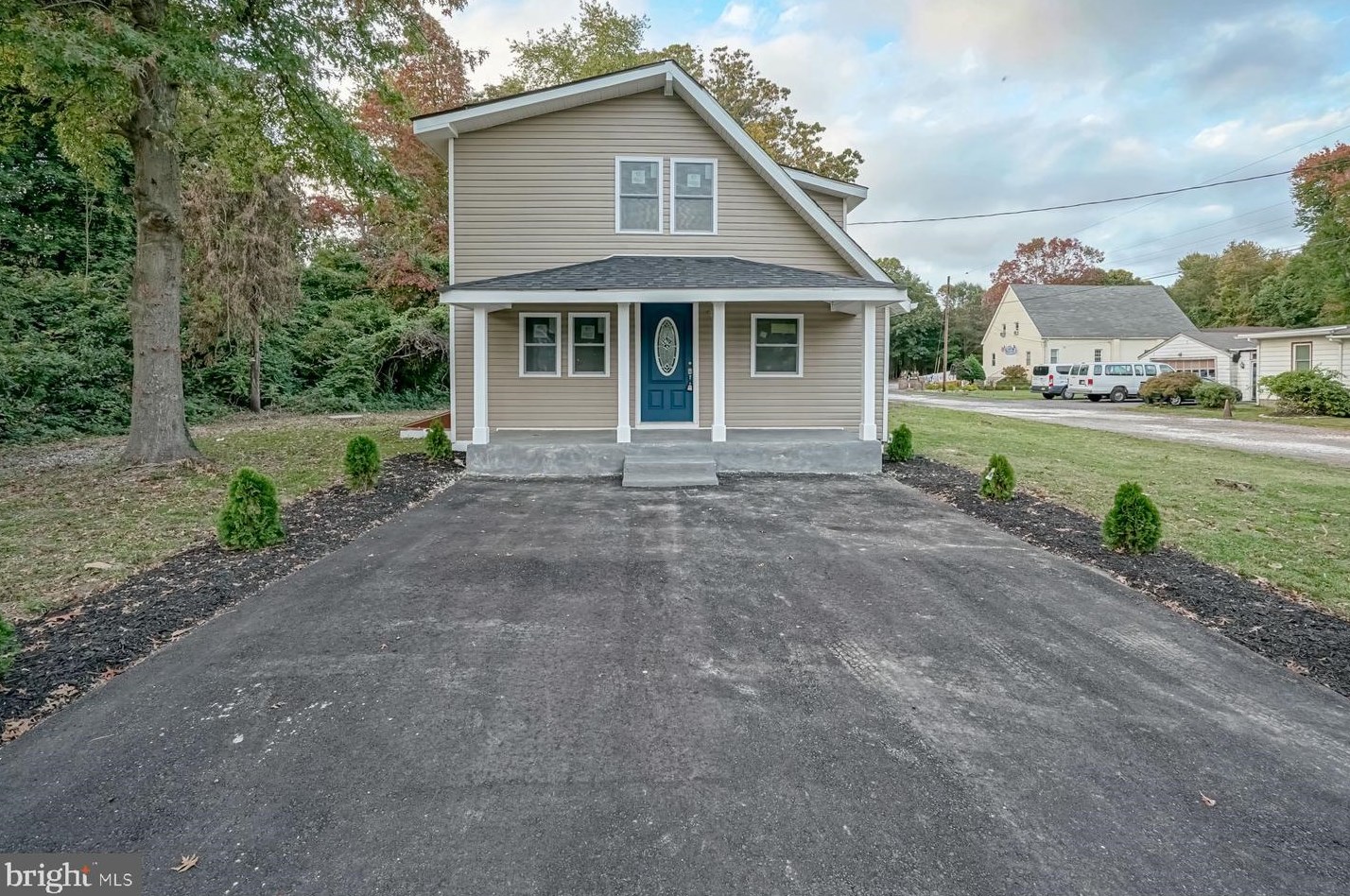 639 Roosevelt Ave, Aura, NJ 08028