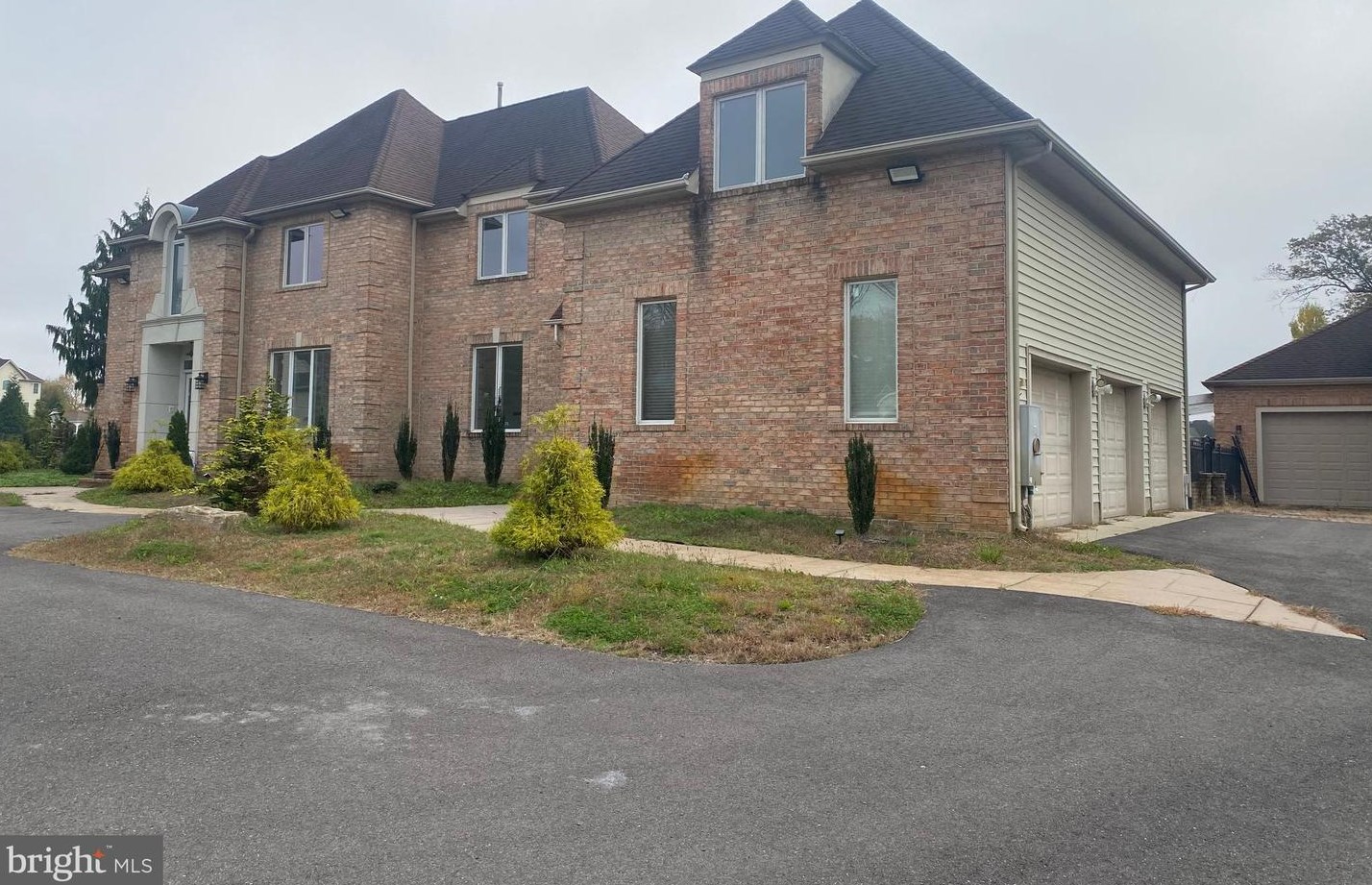 120 Fox Chase Ct, Auburn, NJ 08085
