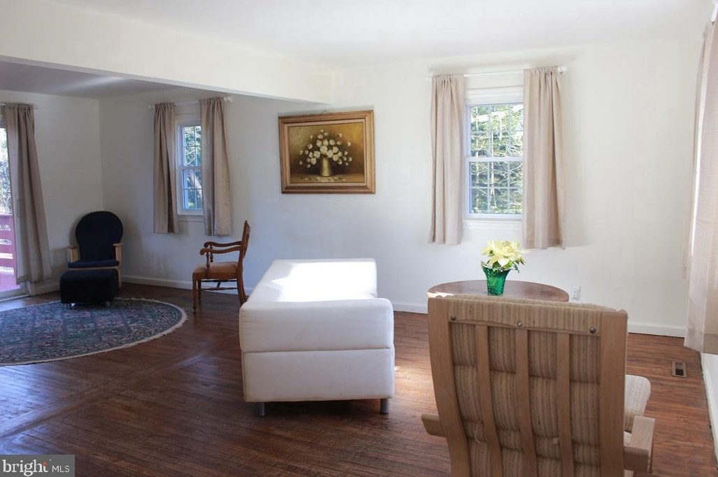 409 Swarthmore Rd, Aura NJ  08028-1539 exterior